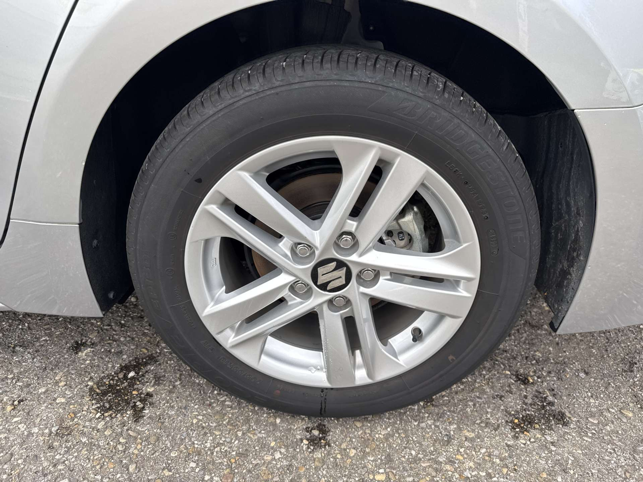 listing desktop thumbnail image 9