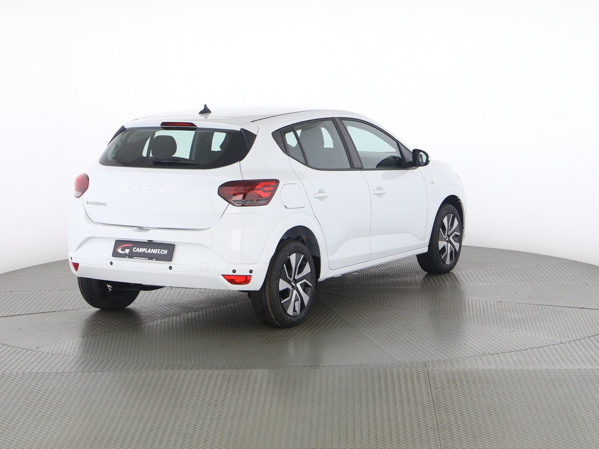 listing desktop thumbnail image 2