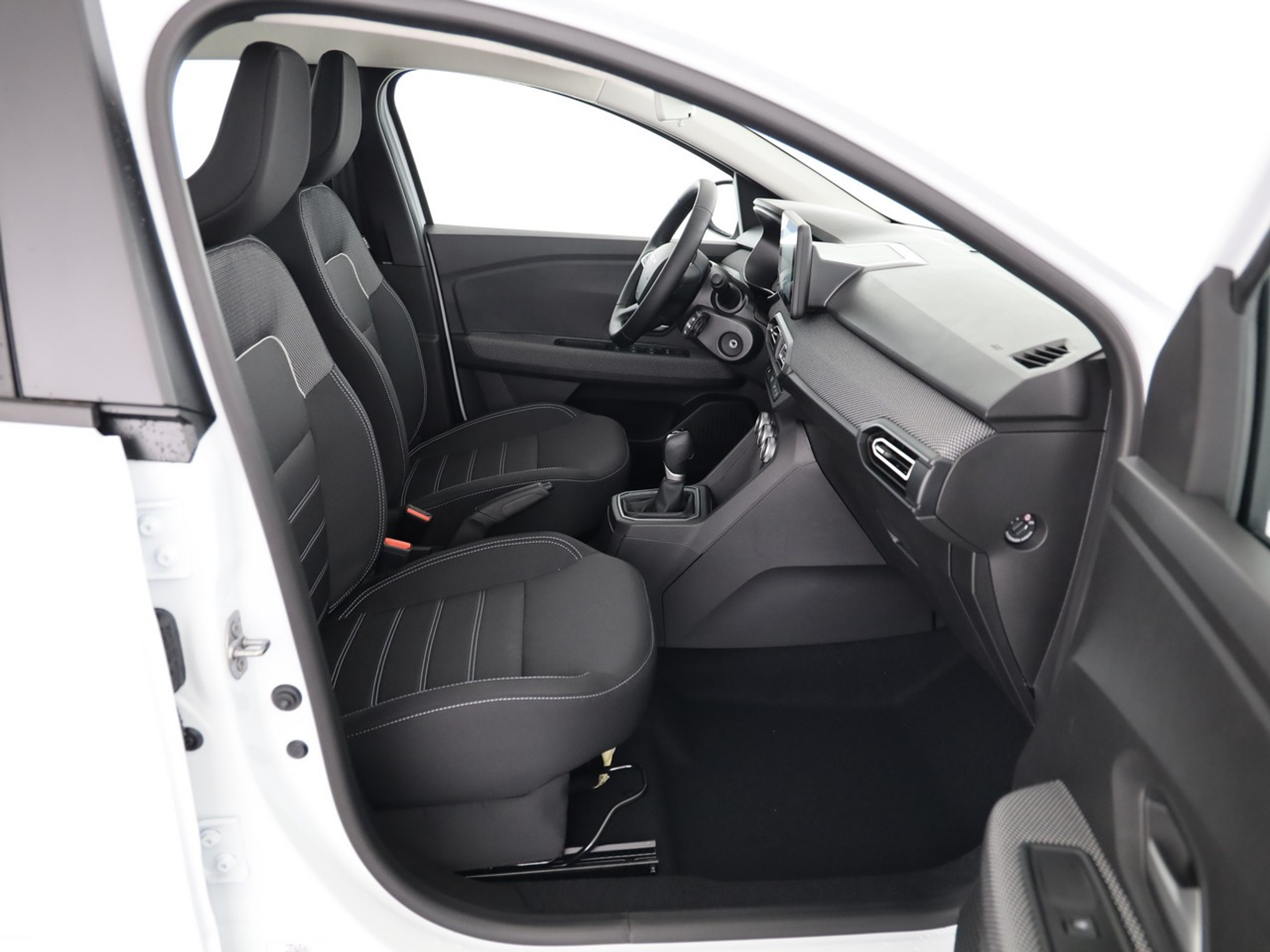 listing desktop thumbnail image 6