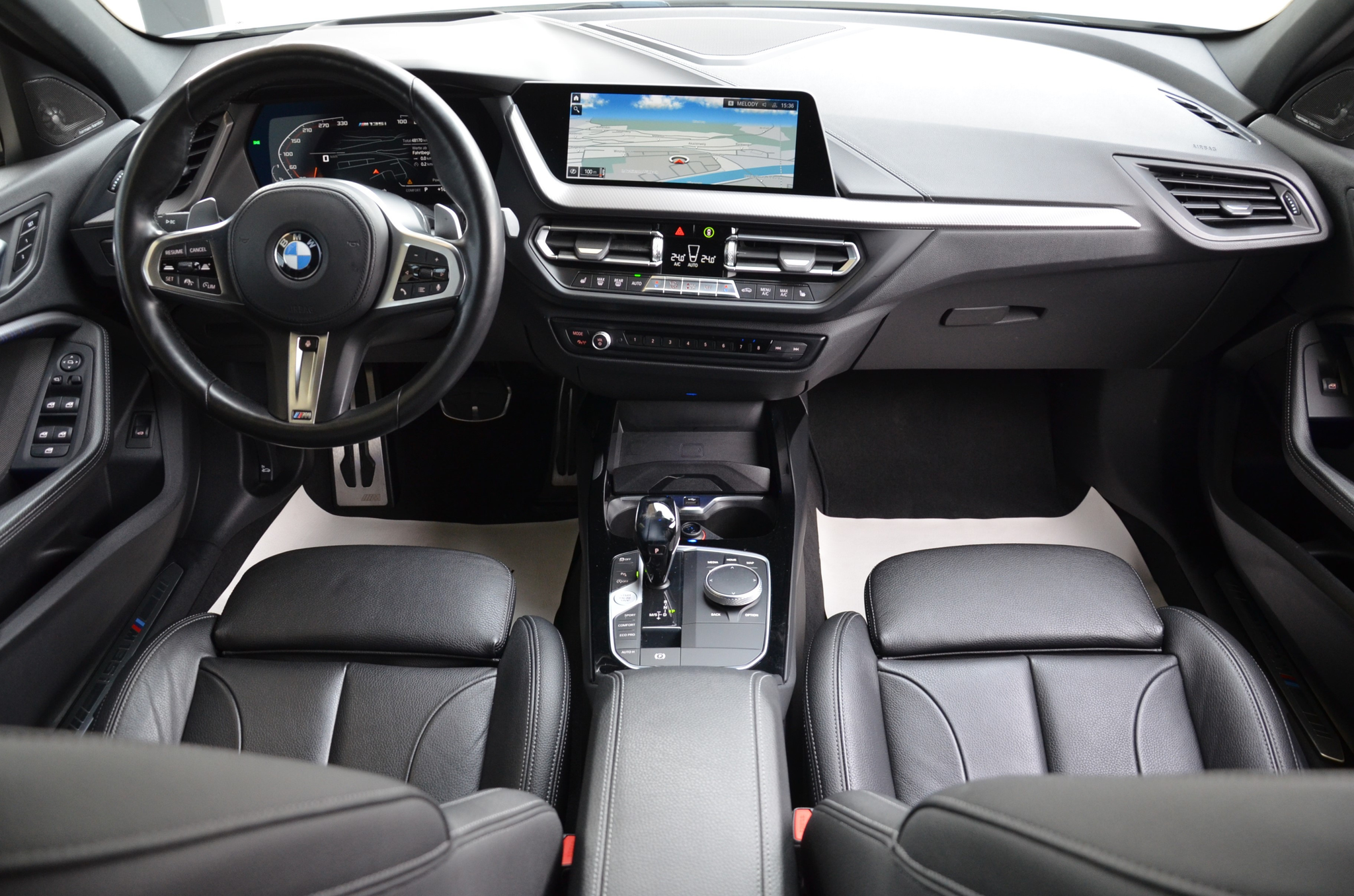 listing desktop thumbnail image 12