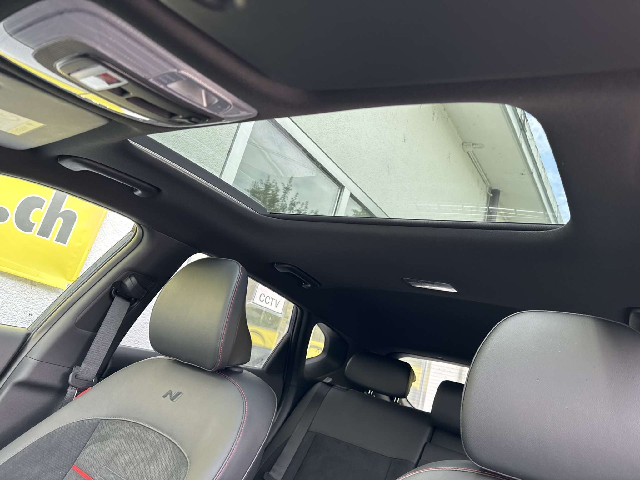 listing desktop thumbnail image 13