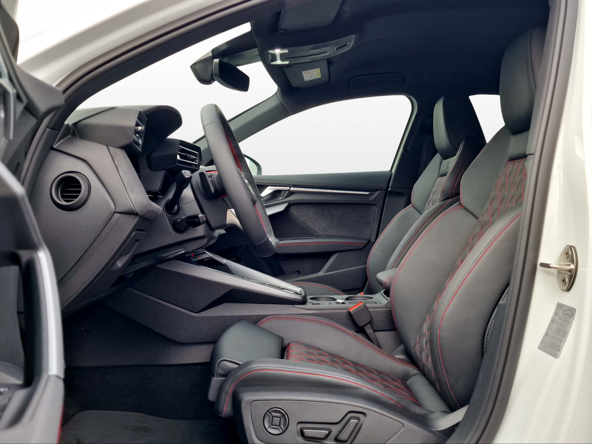 listing desktop thumbnail image 6