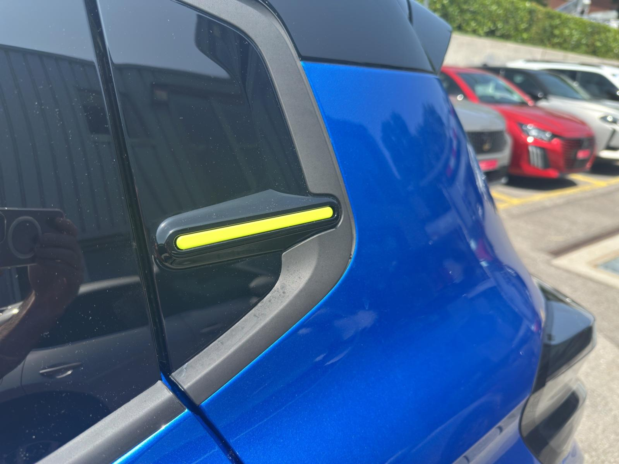 listing desktop thumbnail image 19