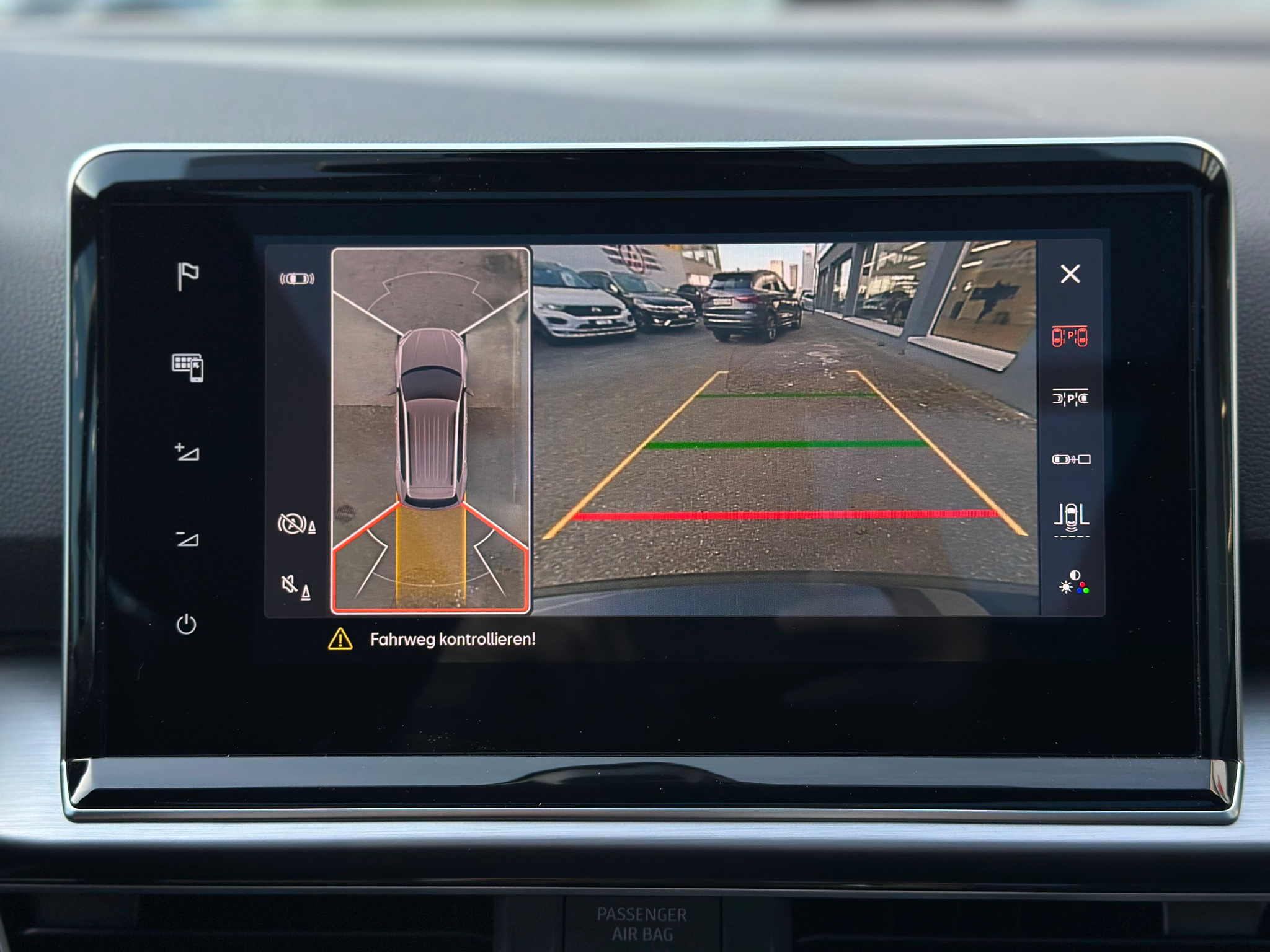 listing desktop thumbnail image 15