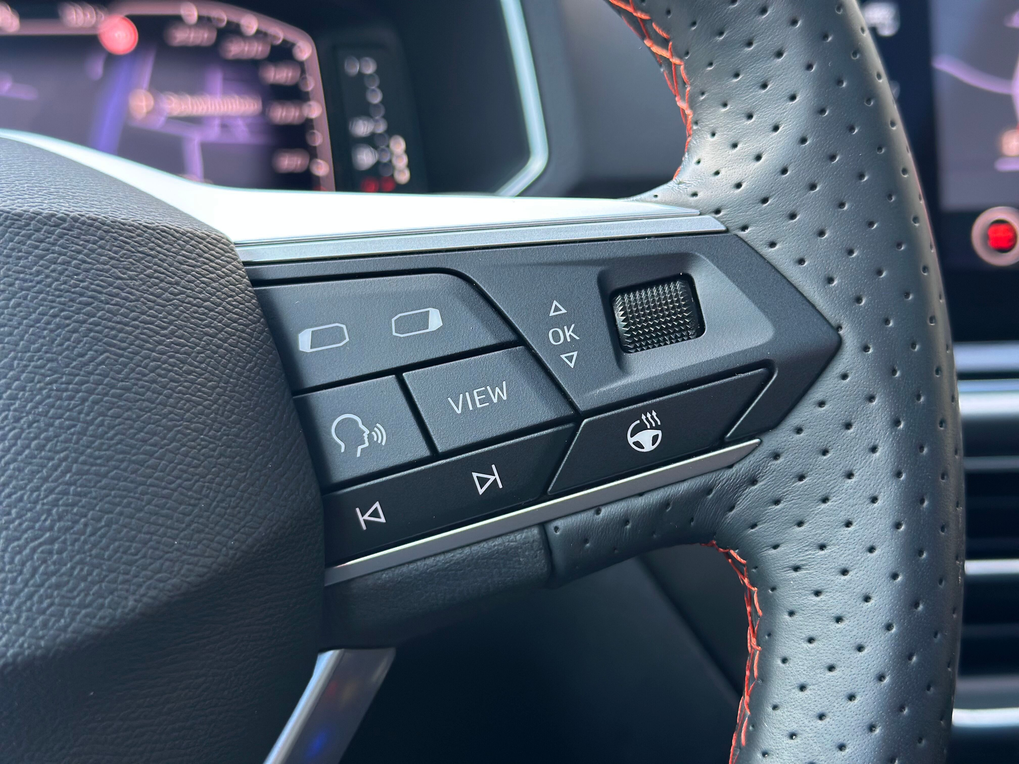 listing desktop thumbnail image 13