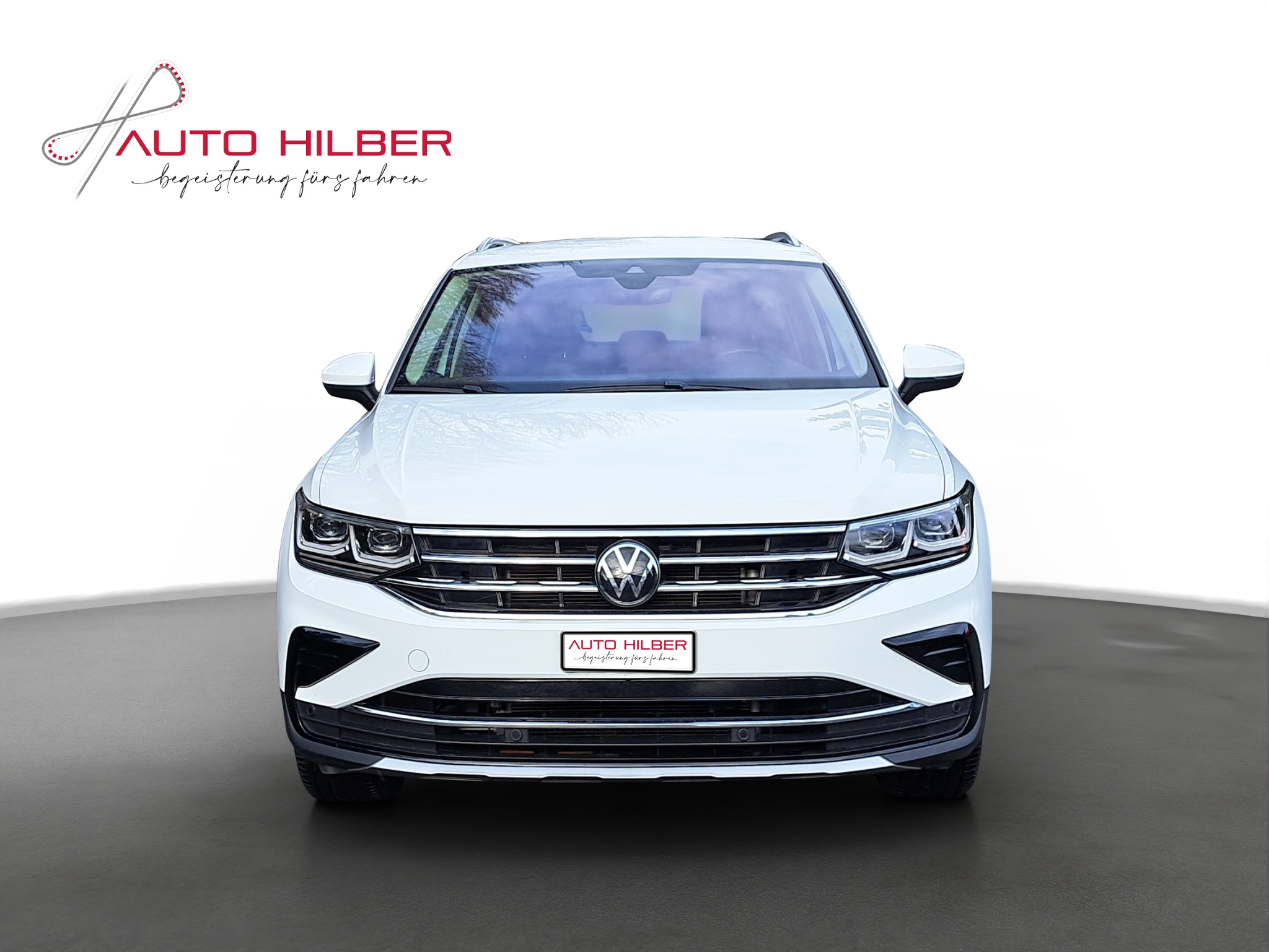 listing desktop thumbnail image 1