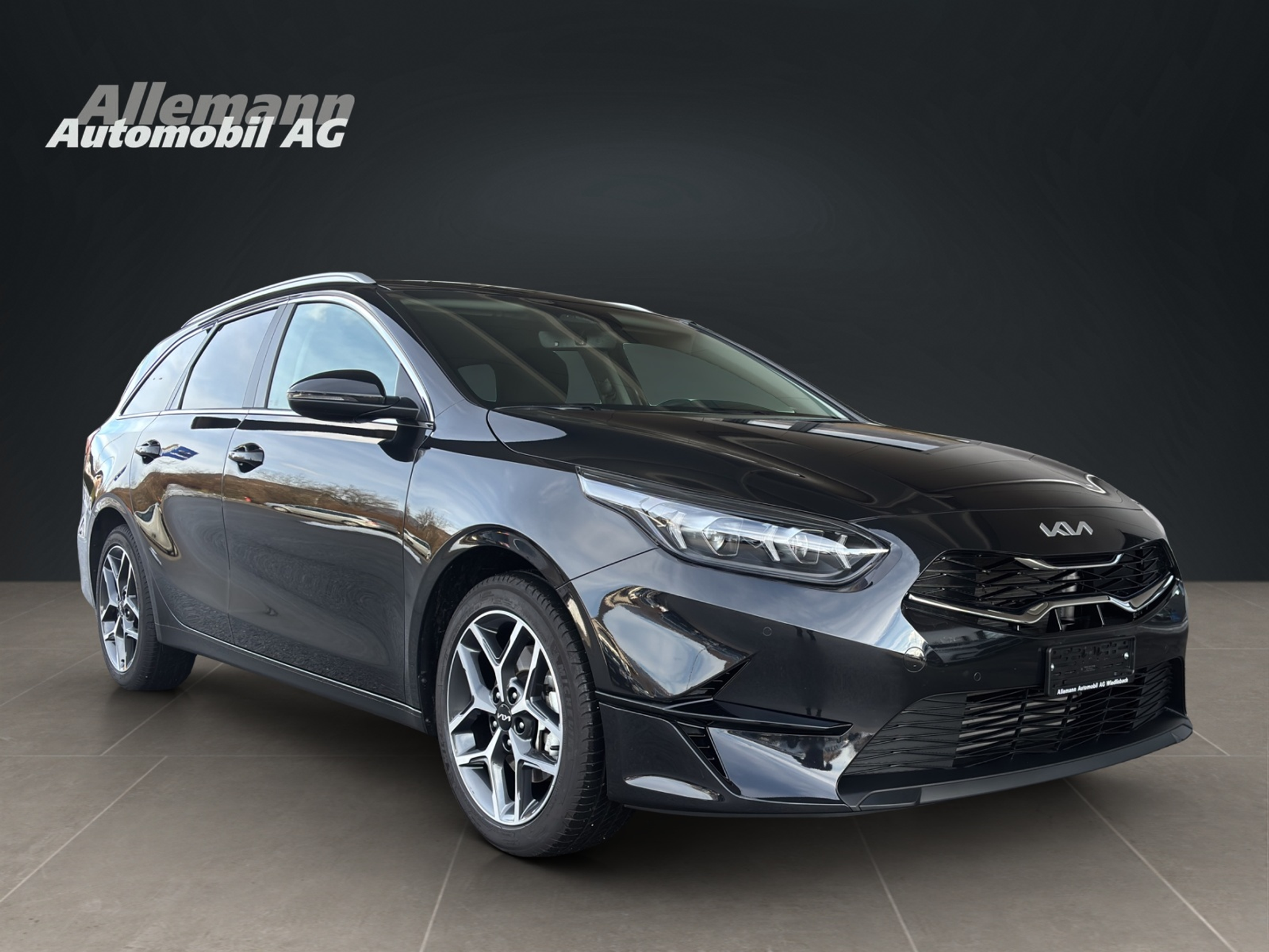 listing desktop thumbnail image 7