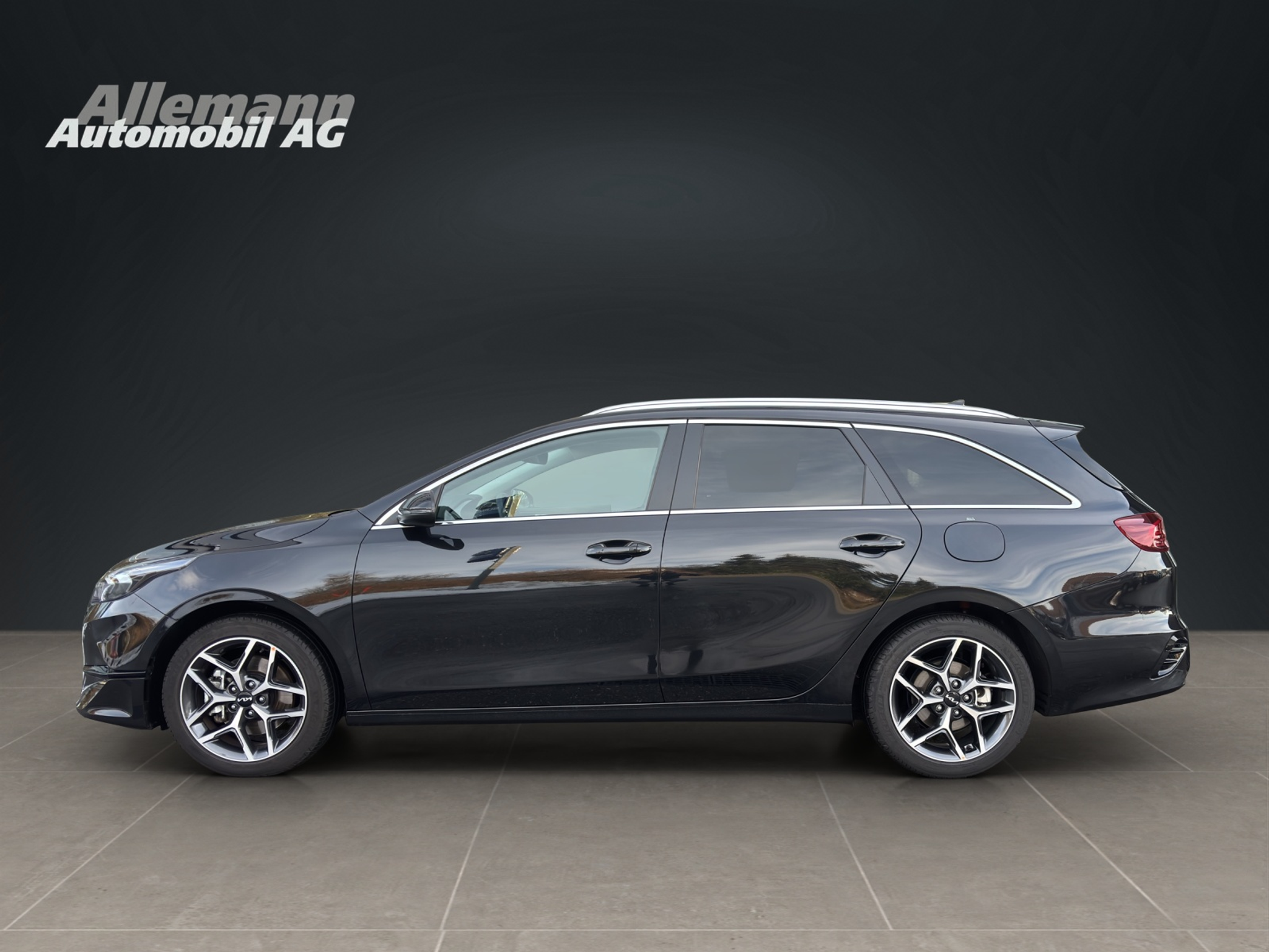 listing desktop thumbnail image 2