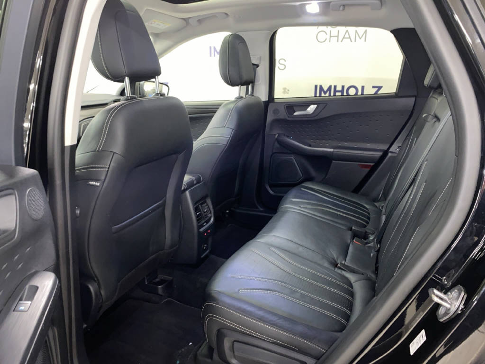 listing desktop thumbnail image 15