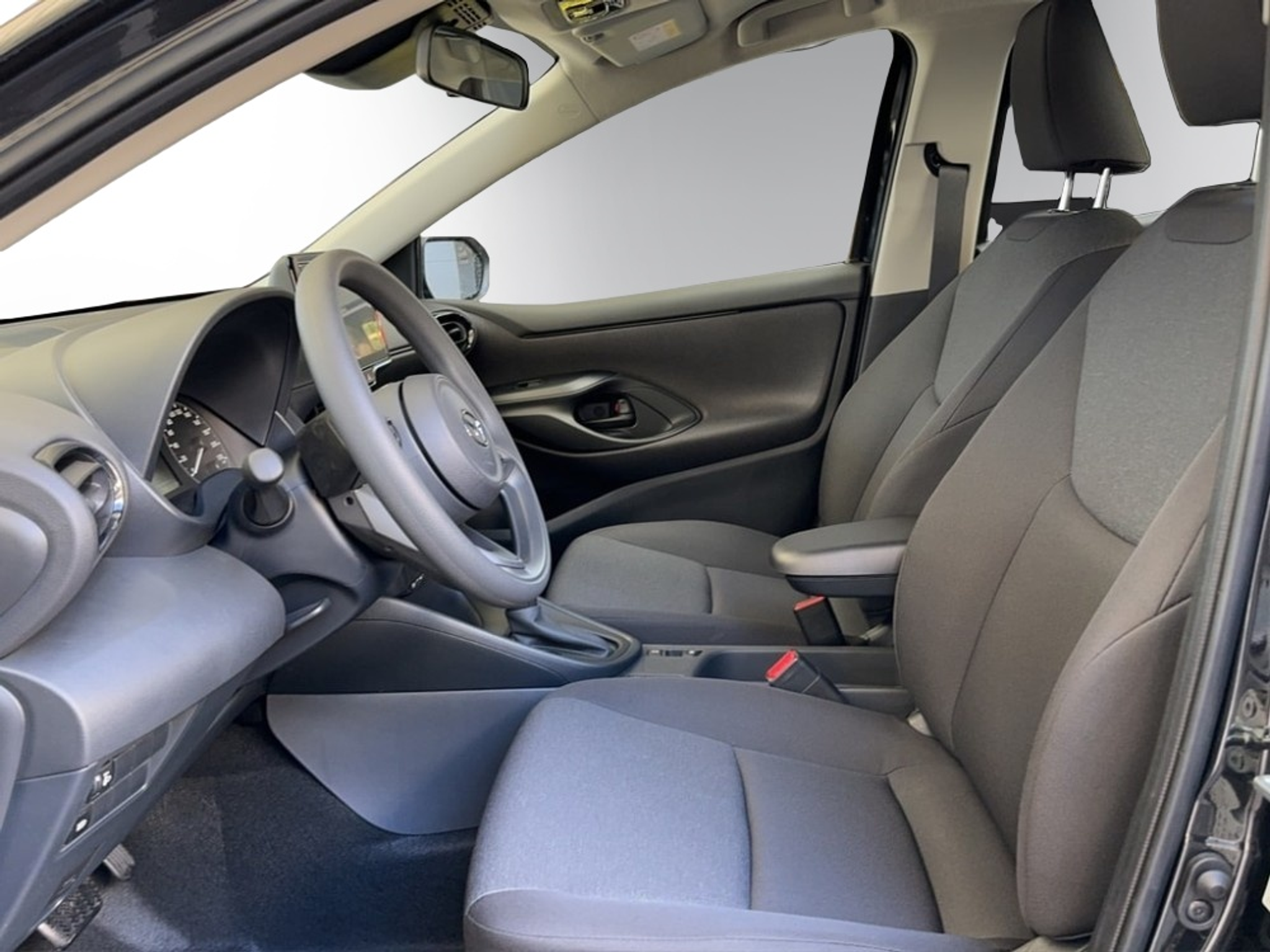 listing desktop thumbnail image 4