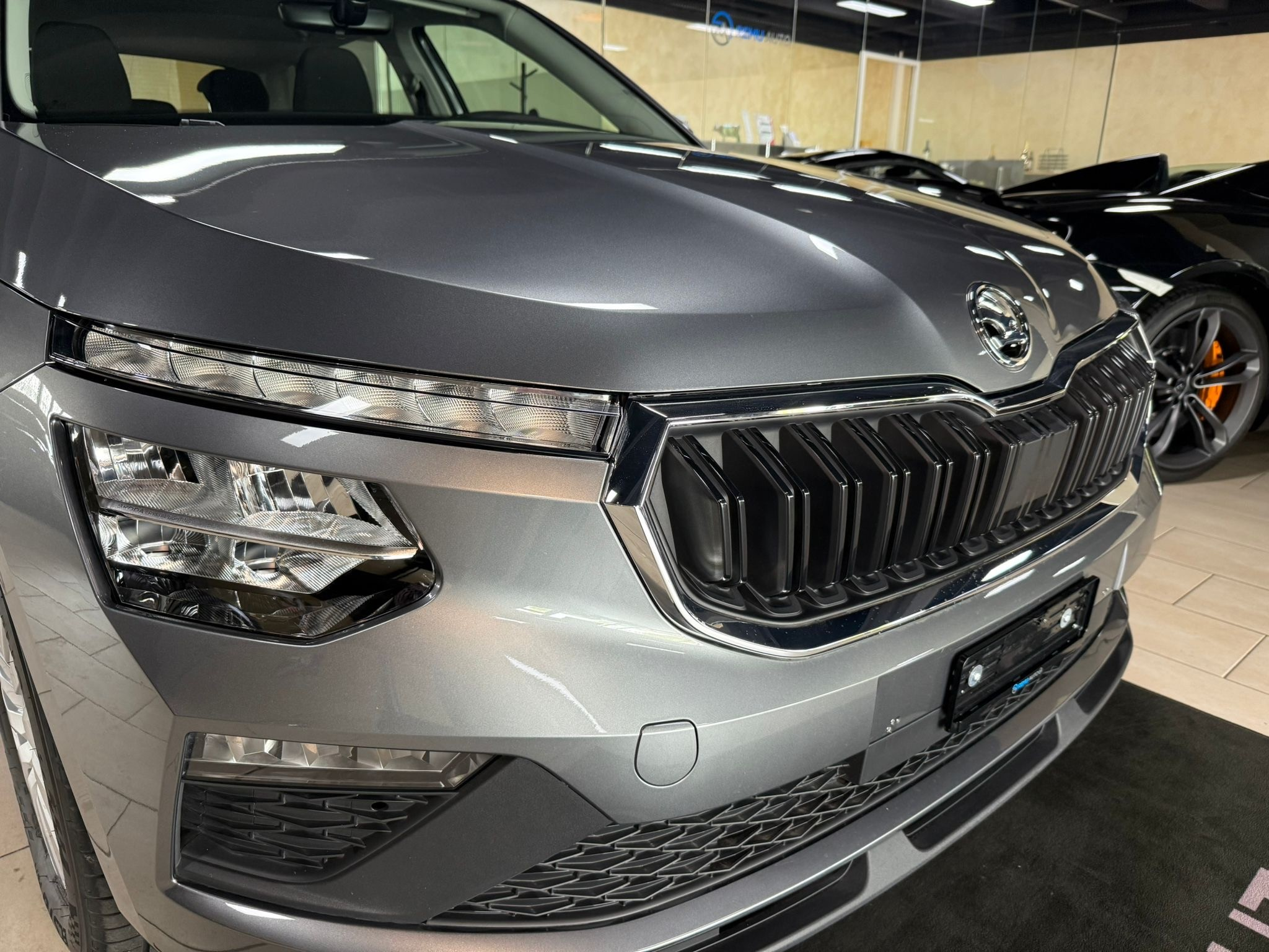 listing desktop thumbnail image 5