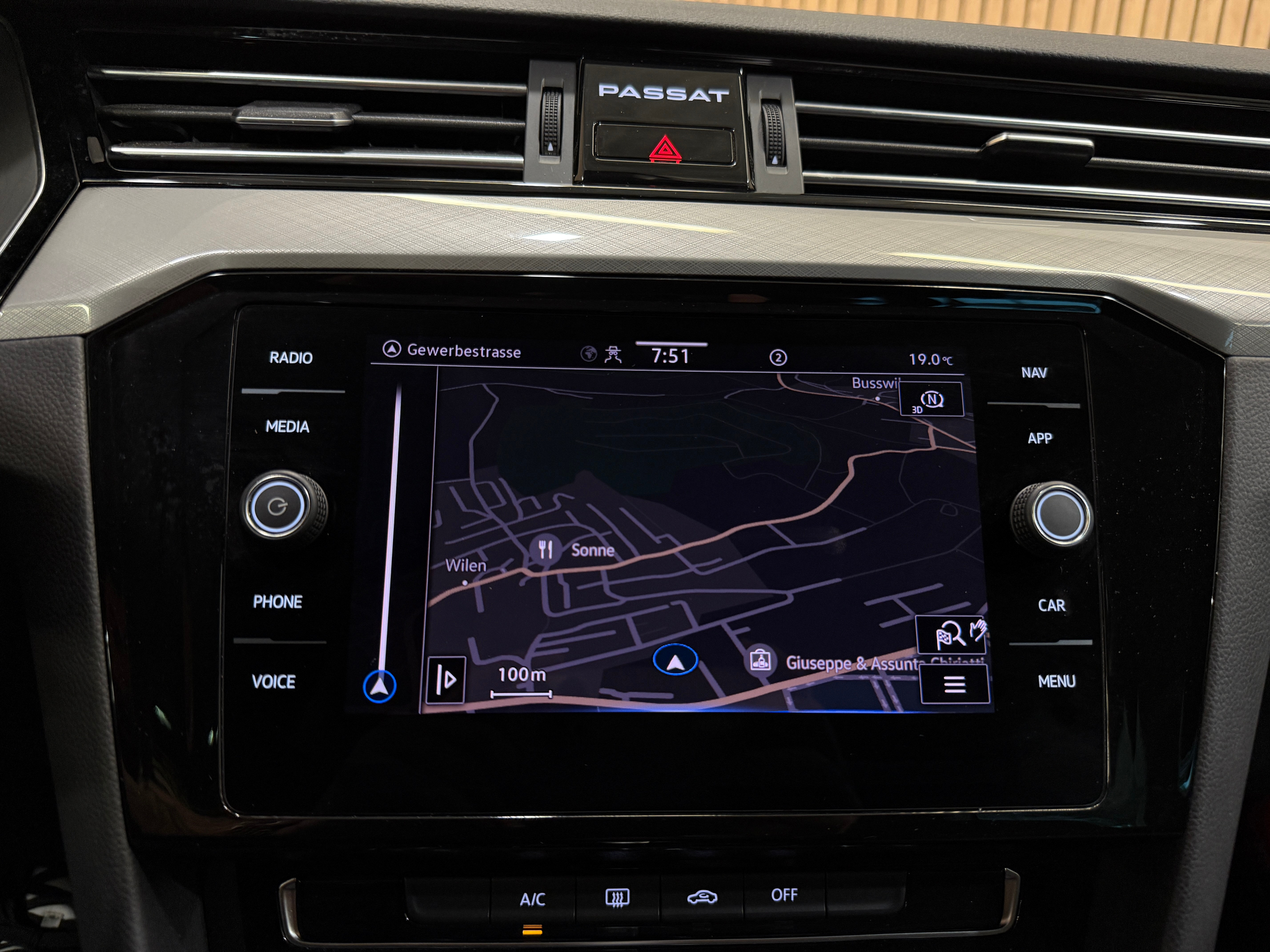 listing desktop thumbnail image 11