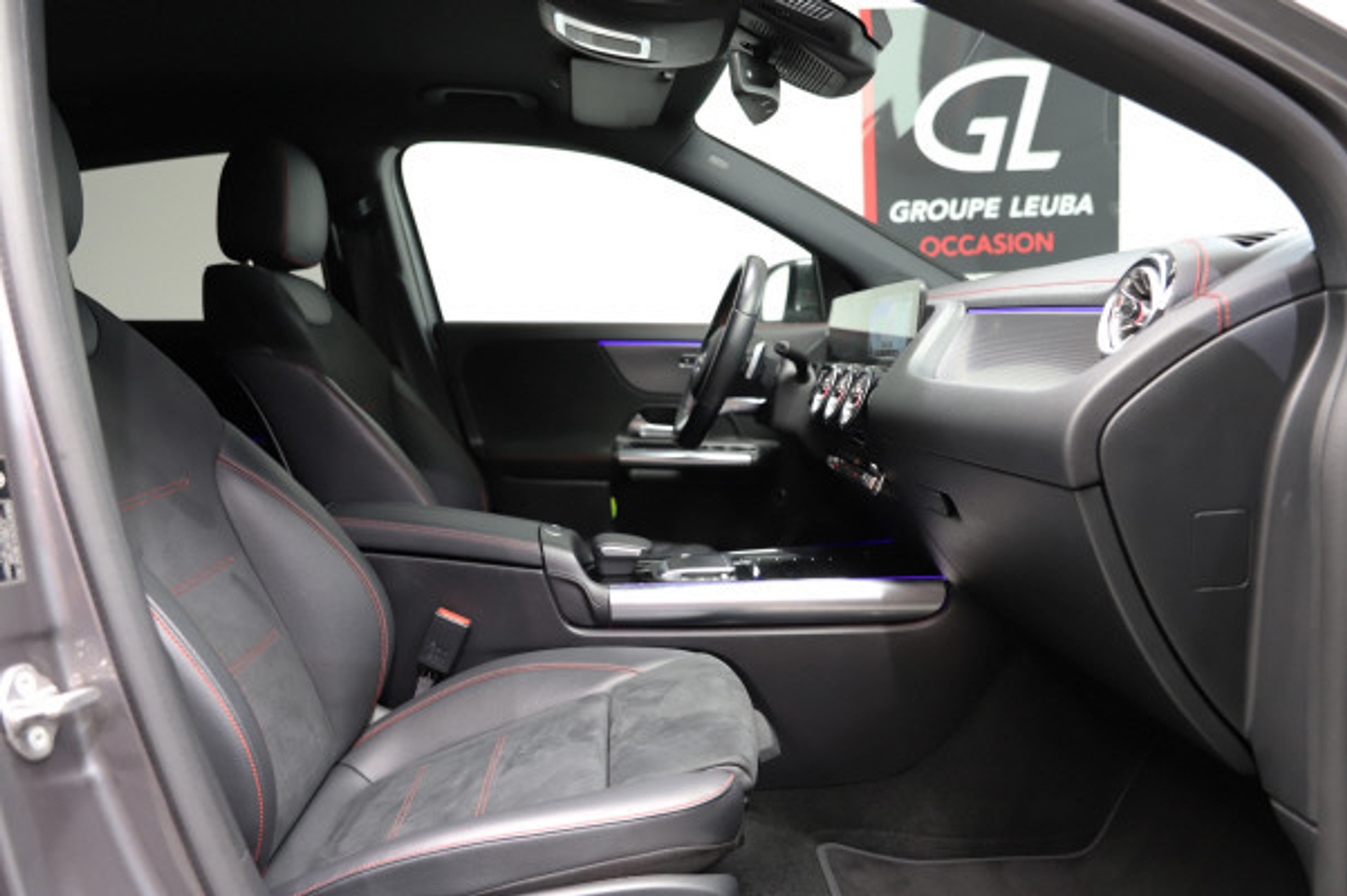 listing desktop thumbnail image 8