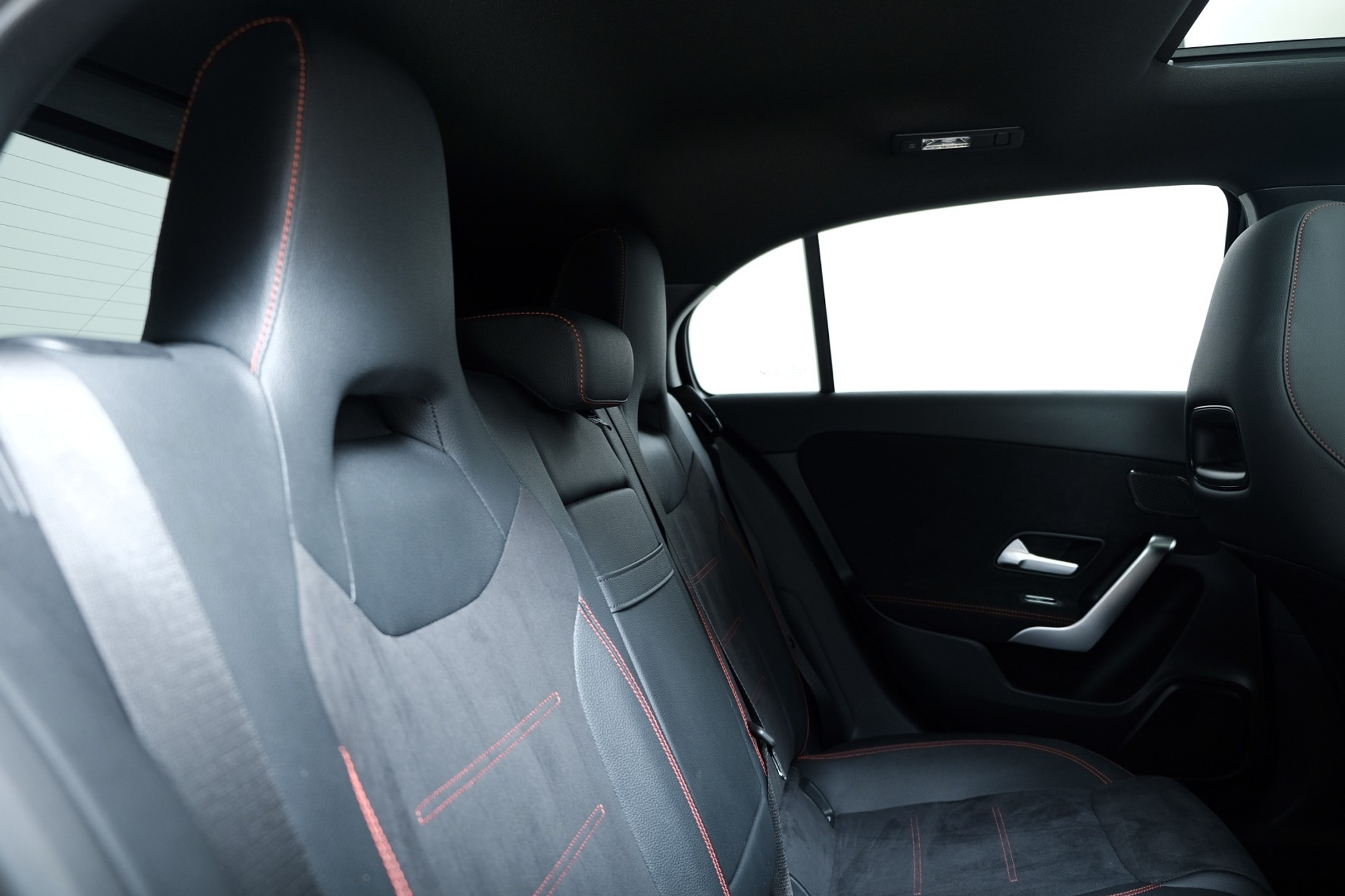 listing desktop thumbnail image 5