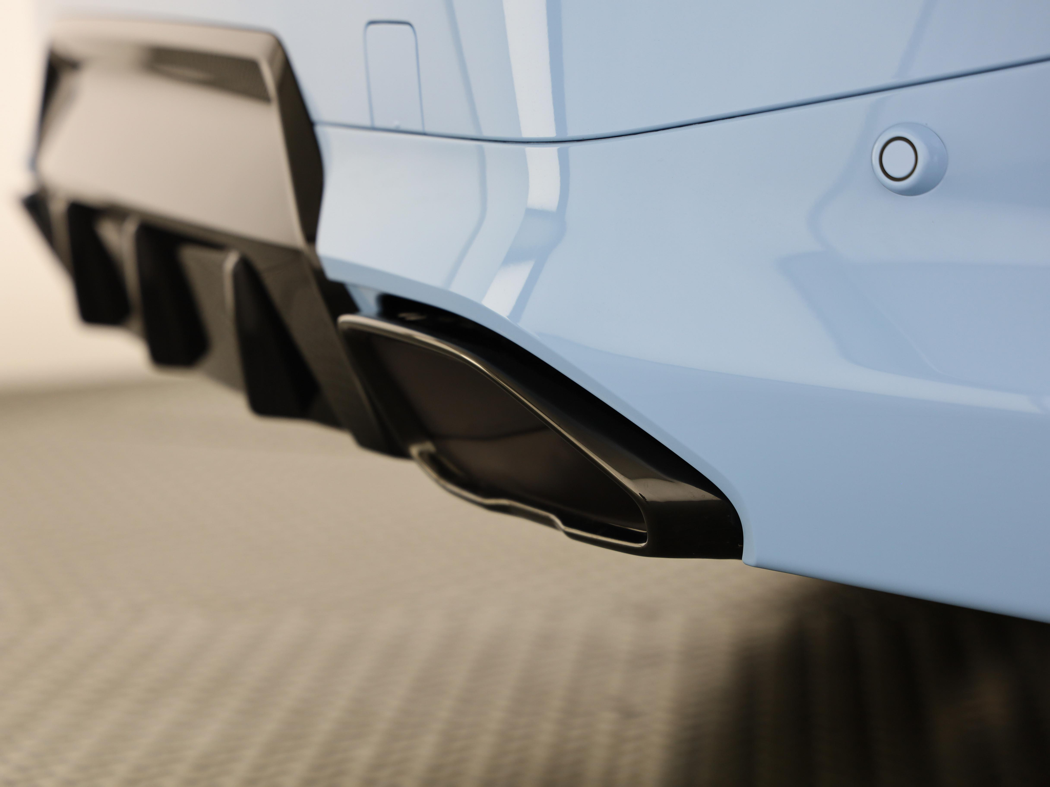 listing desktop thumbnail image 19