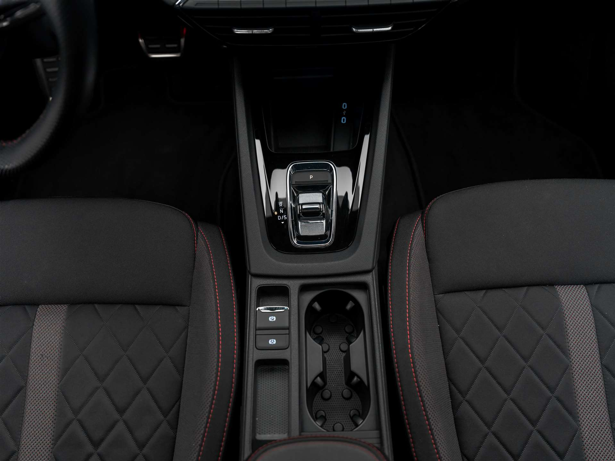 listing desktop thumbnail image 27