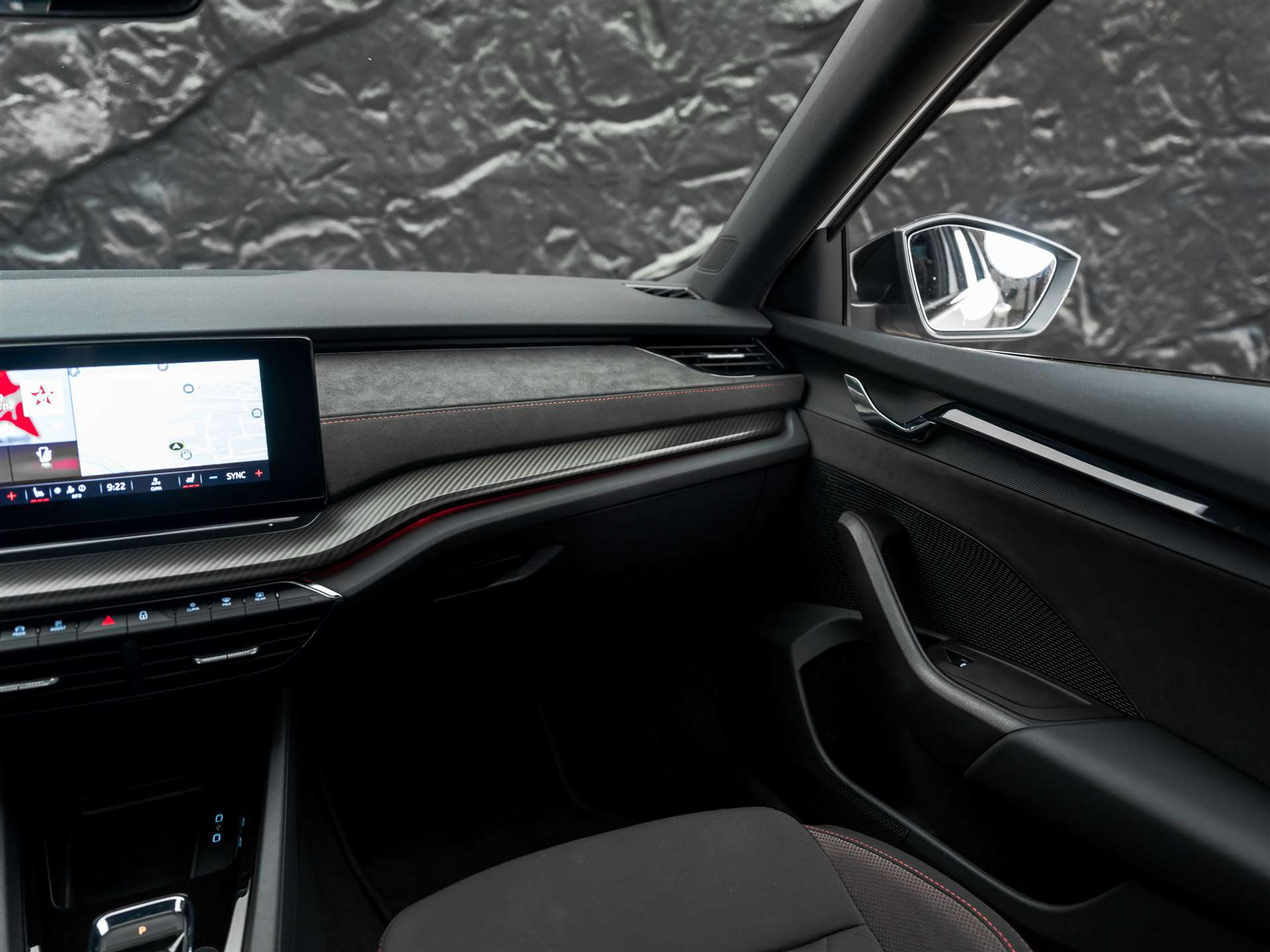 listing desktop thumbnail image 26