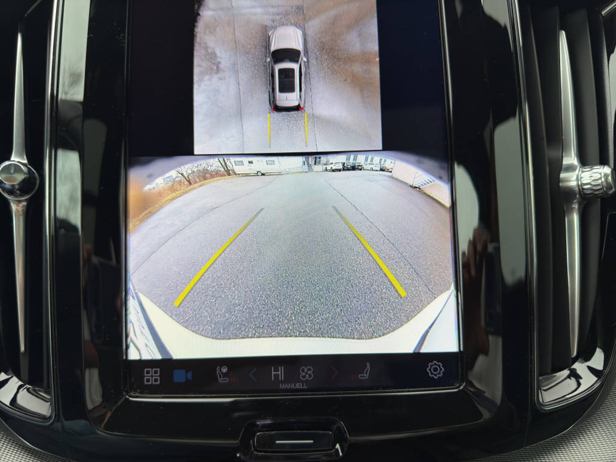 listing desktop thumbnail image 27