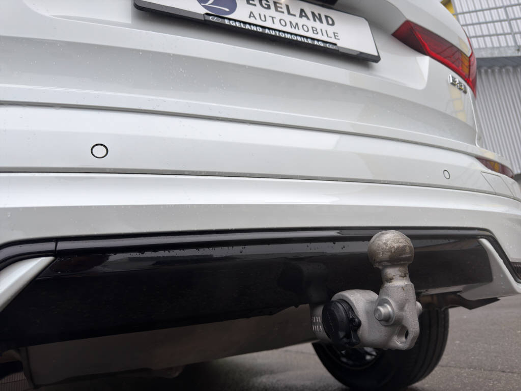 listing desktop thumbnail image 23