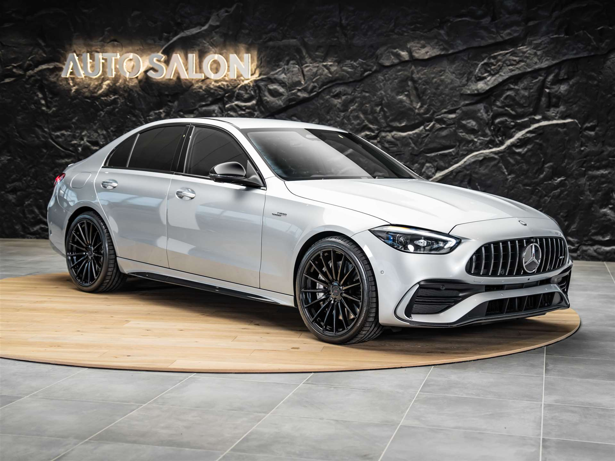 listing desktop thumbnail image 5