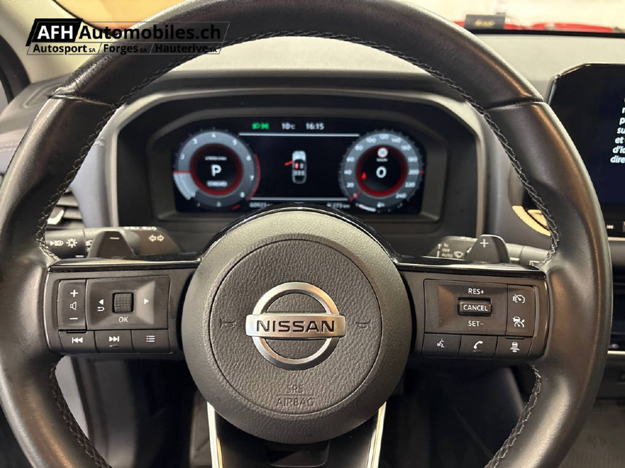 listing desktop thumbnail image 8