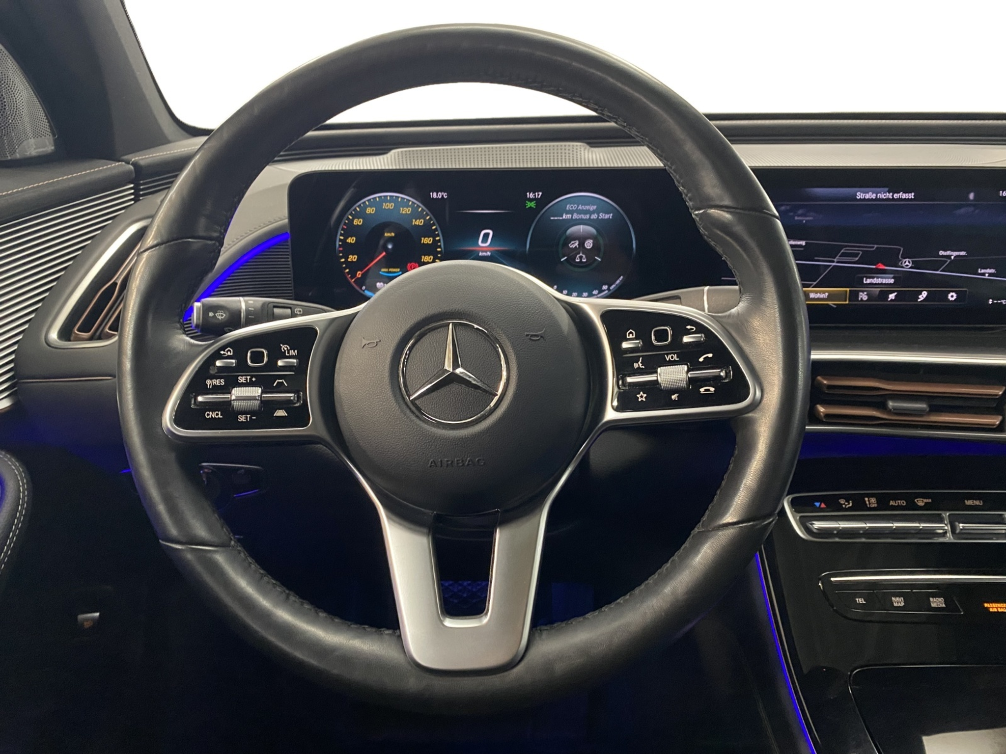 listing desktop thumbnail image 12