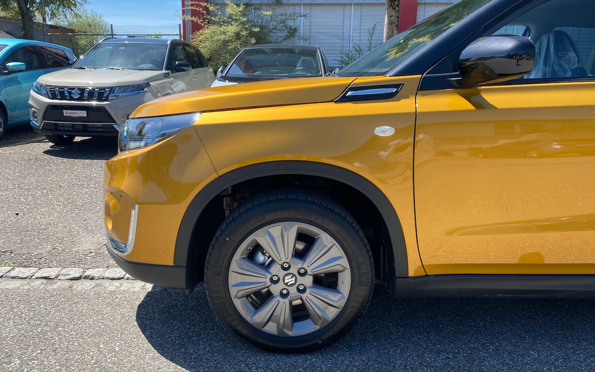 listing desktop thumbnail image 5