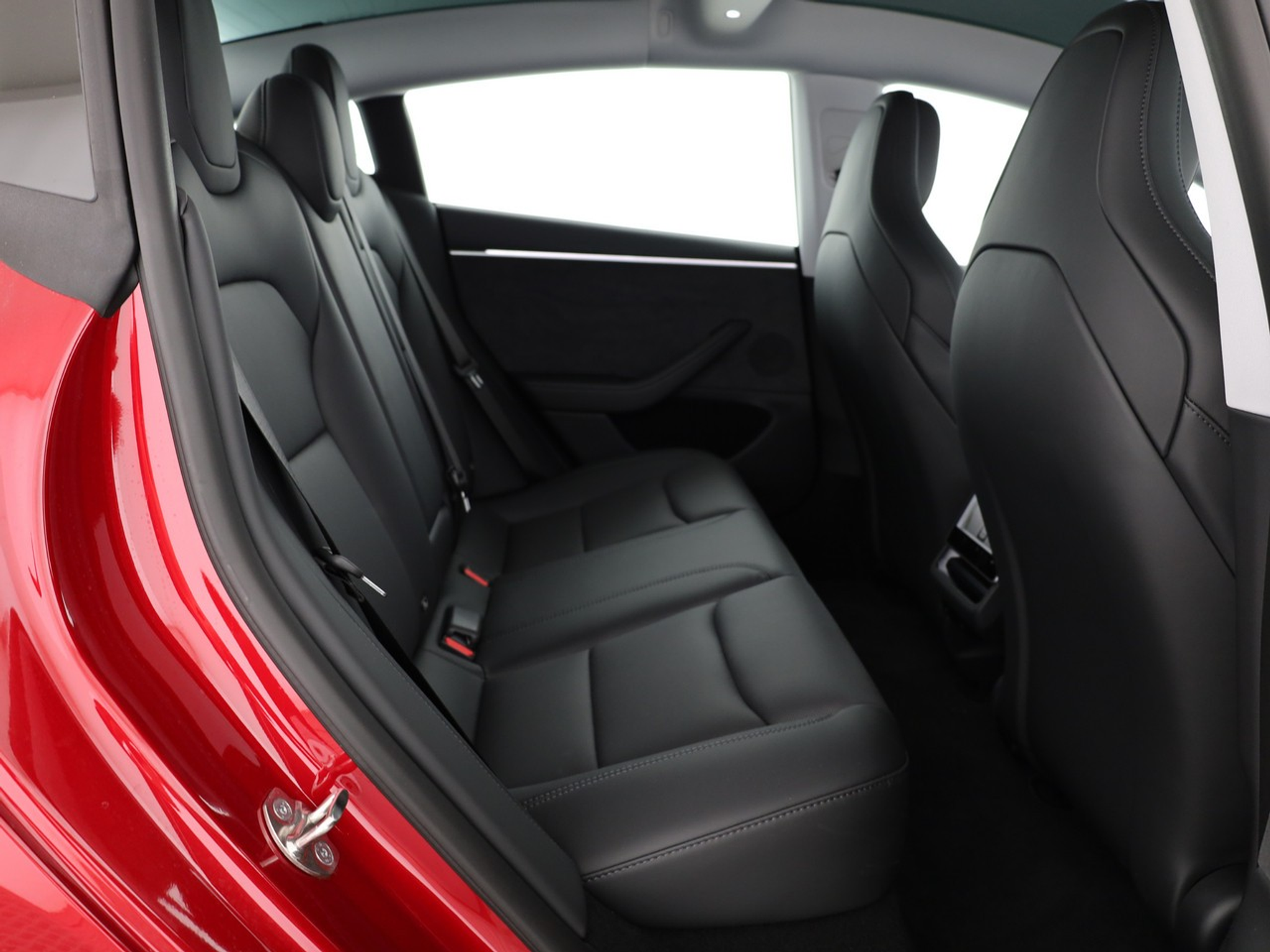 listing desktop thumbnail image 9