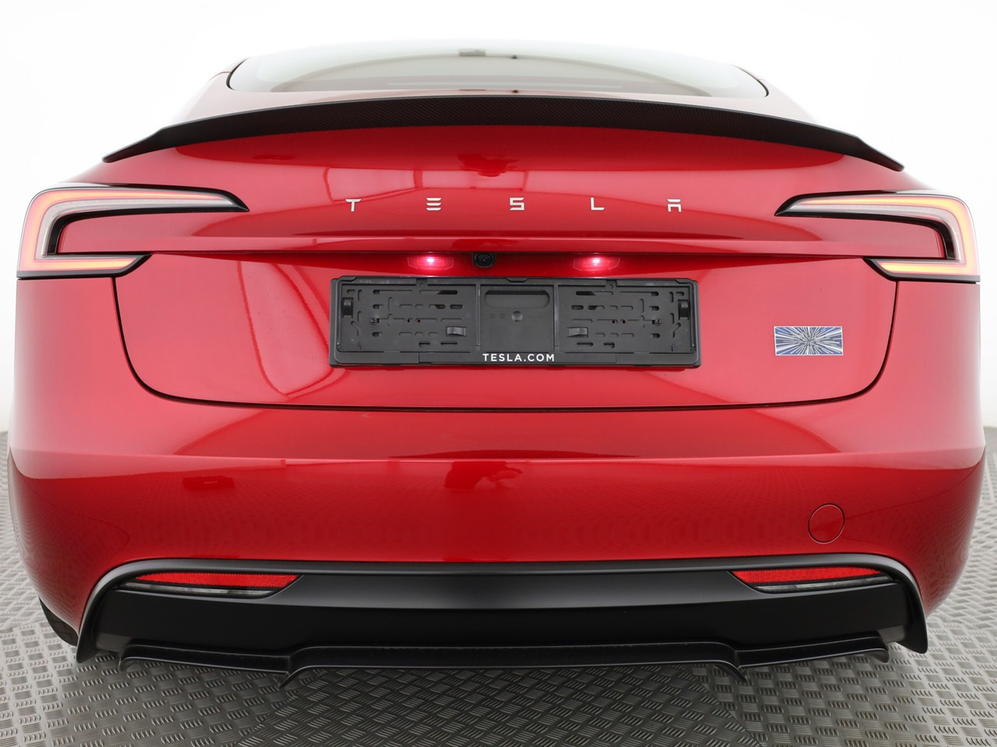 listing desktop thumbnail image 3