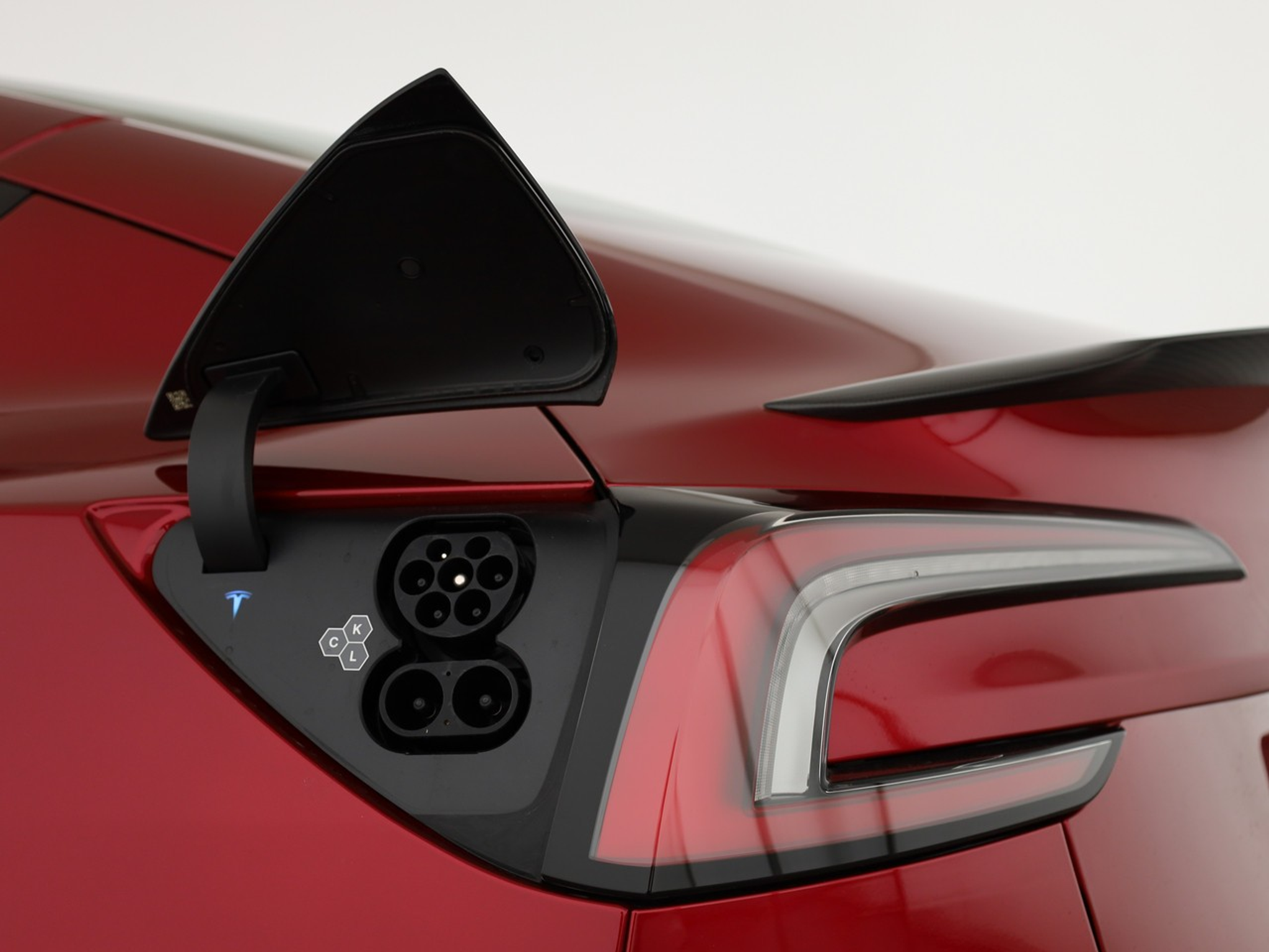 listing desktop thumbnail image 12