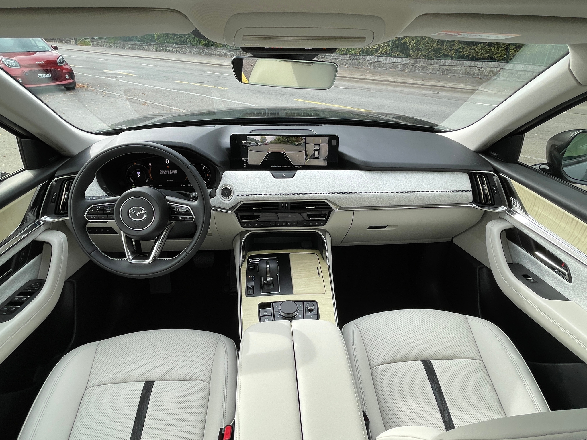 listing desktop thumbnail image 7