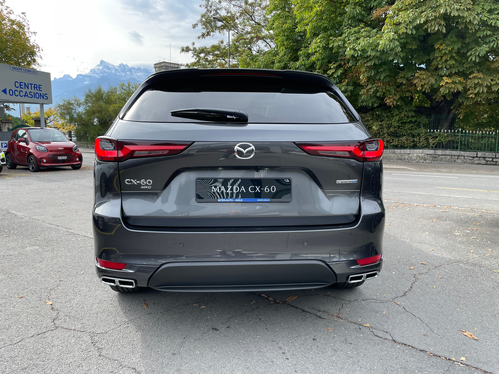 listing desktop thumbnail image 4