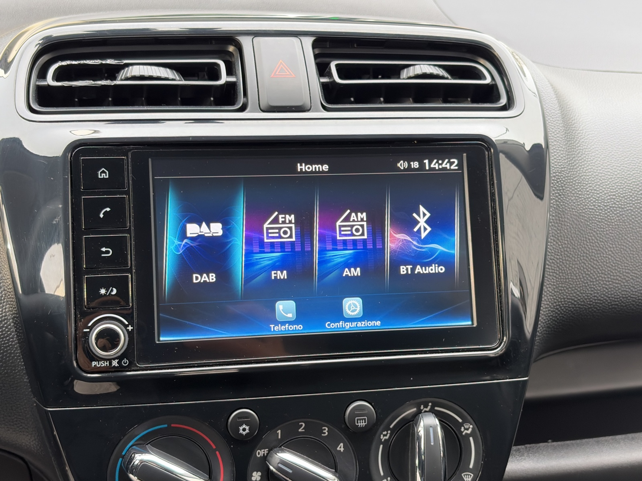 listing desktop thumbnail image 11