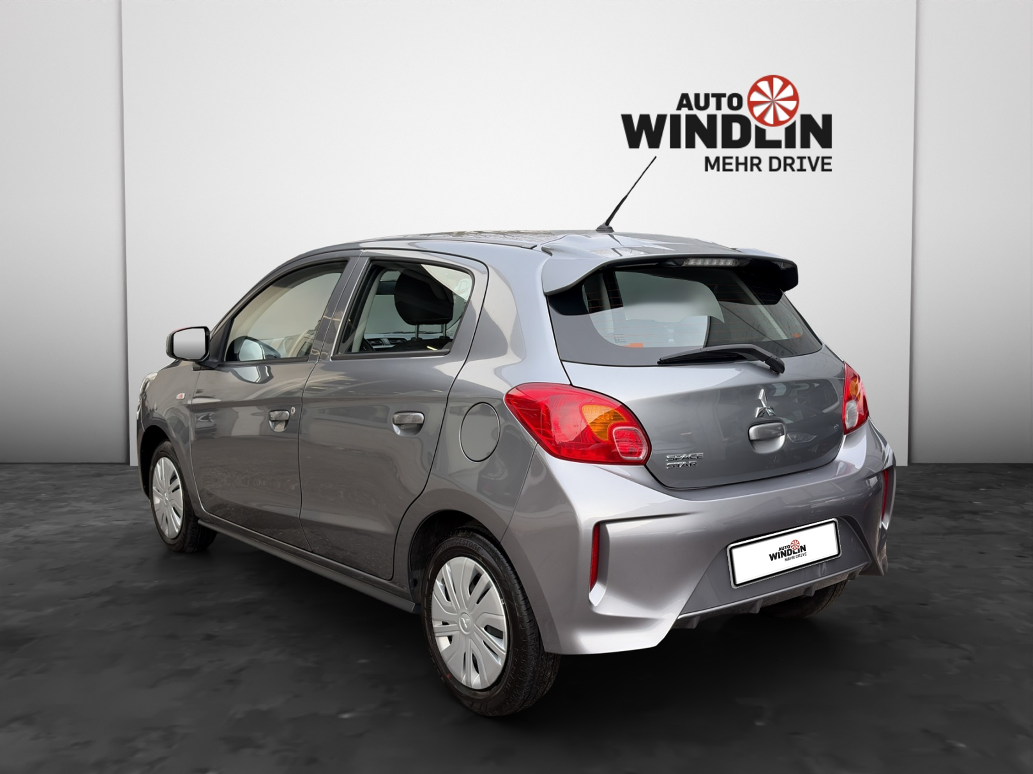 listing desktop thumbnail image 3