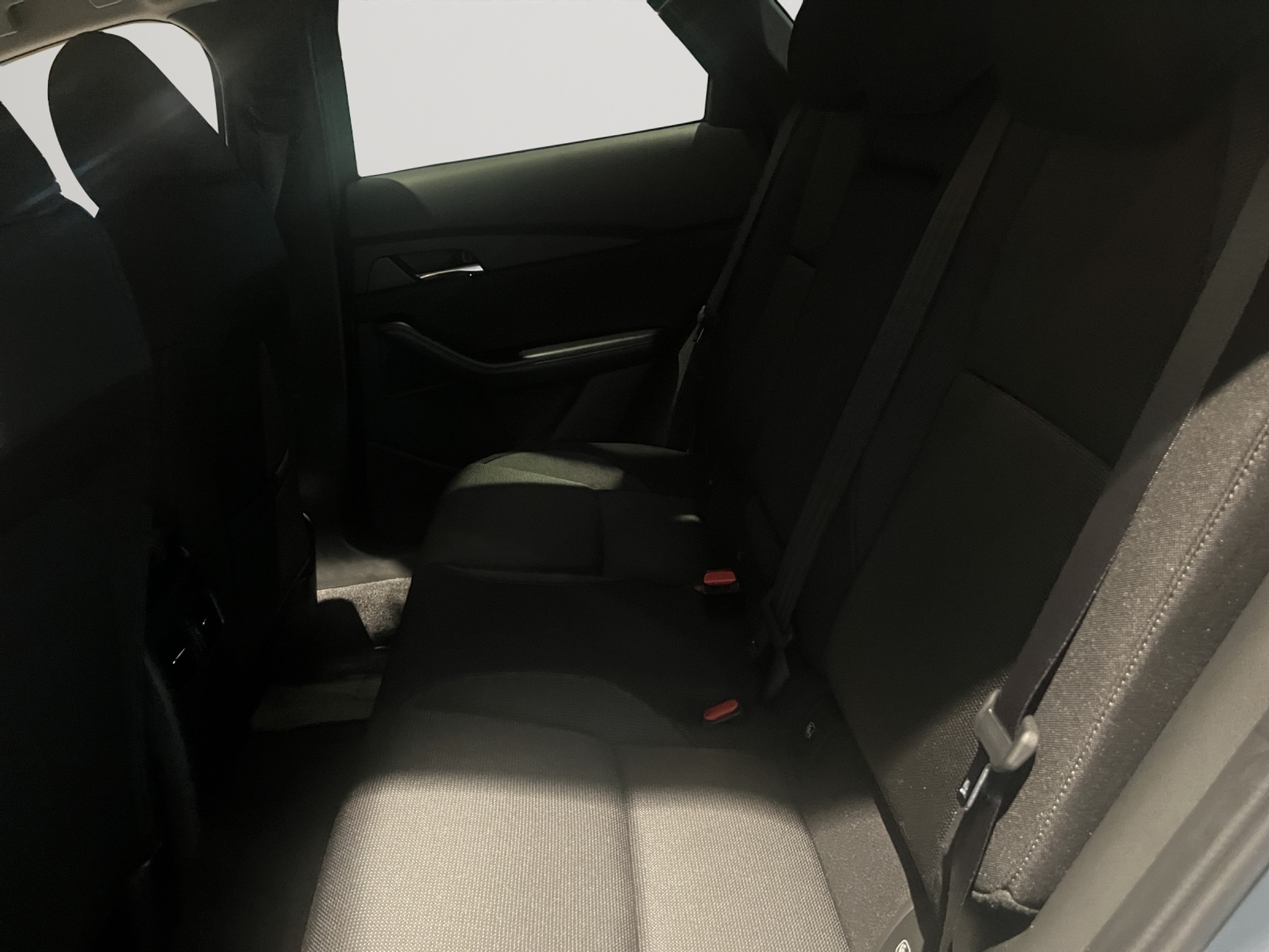 listing desktop thumbnail image 20