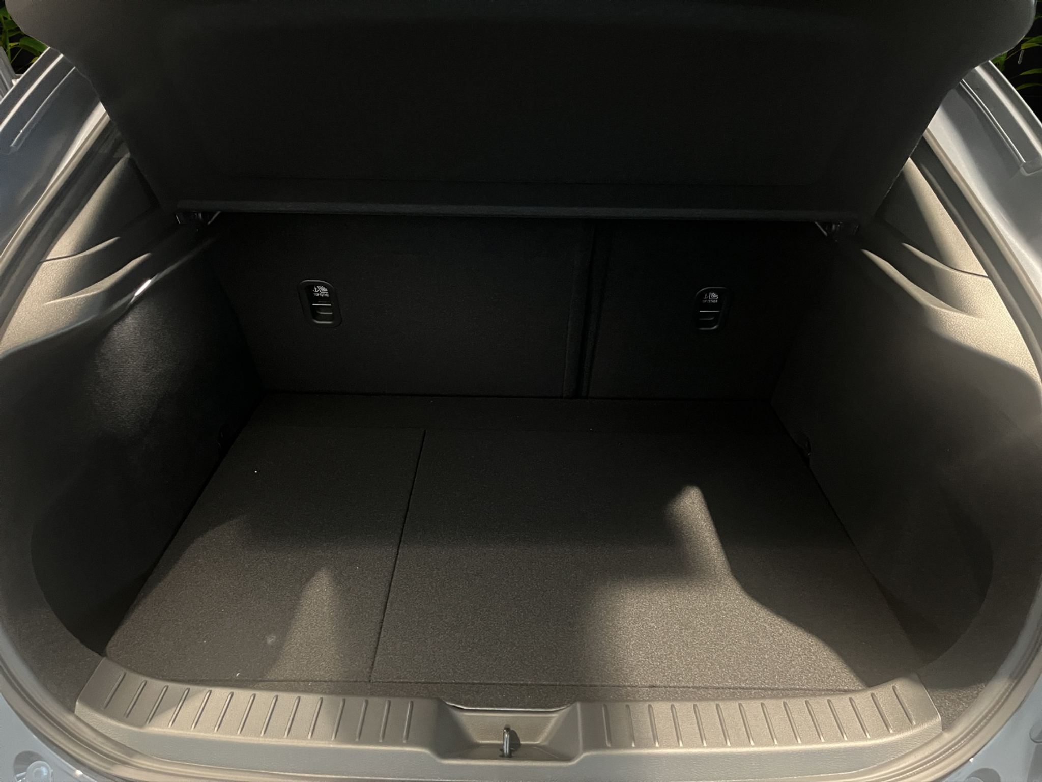 listing desktop thumbnail image 22