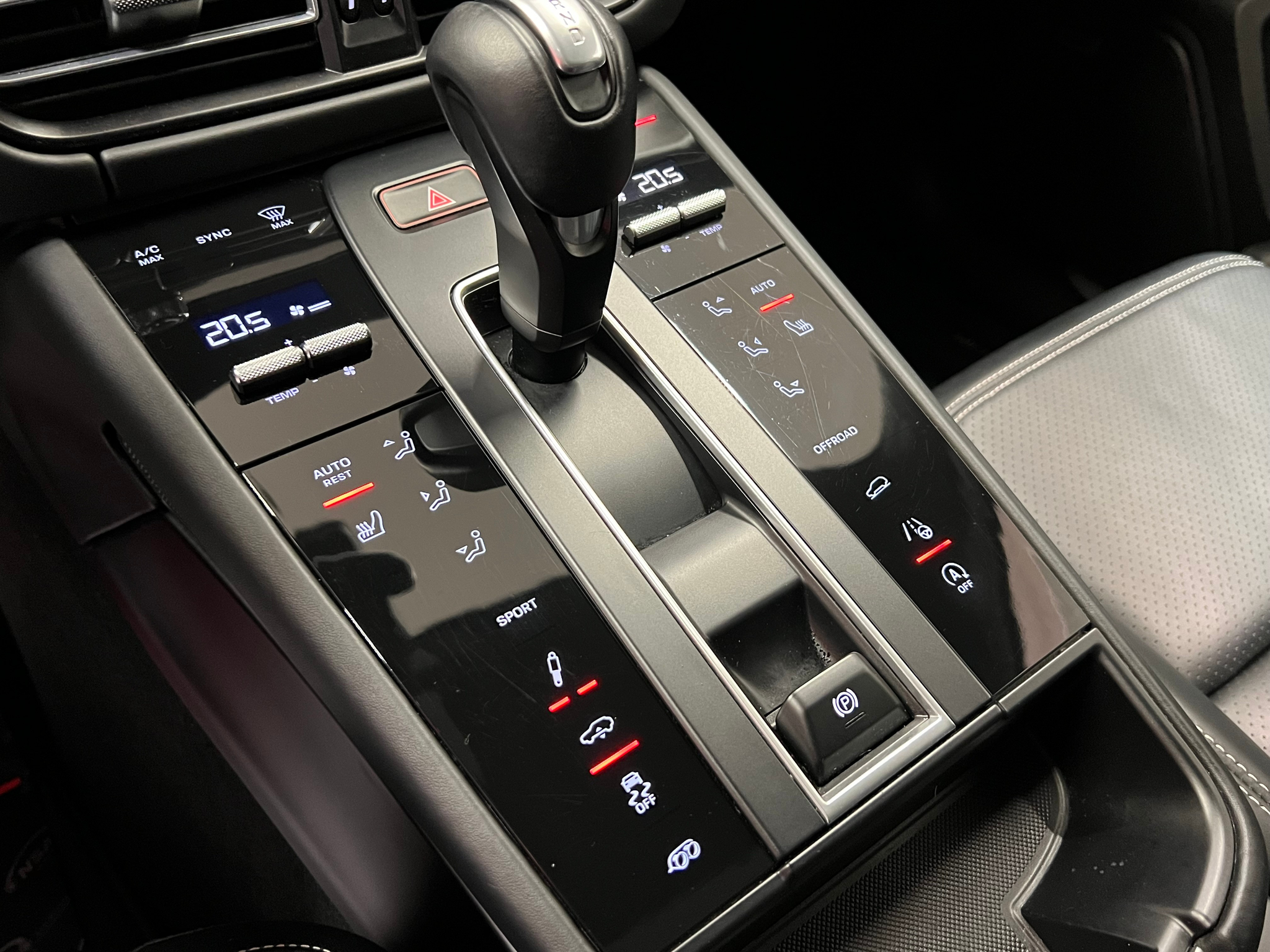 listing desktop thumbnail image 27