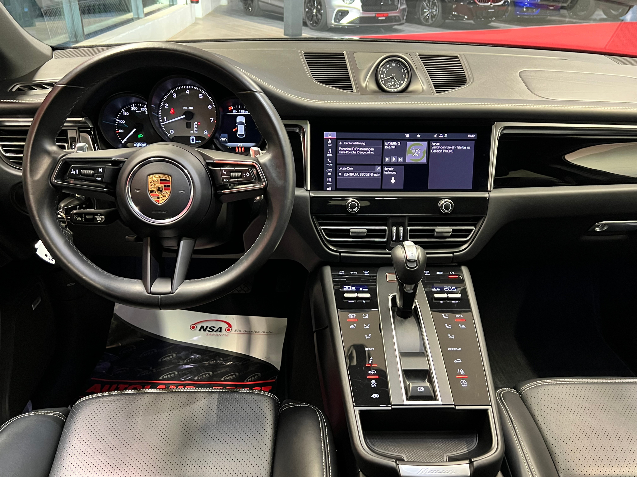 listing desktop thumbnail image 20