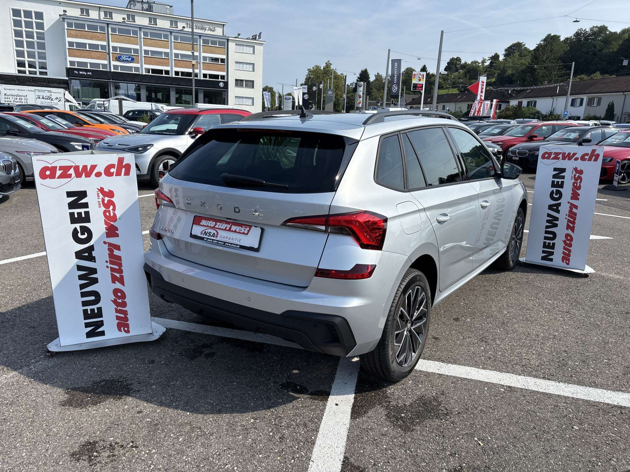 listing desktop thumbnail image 2