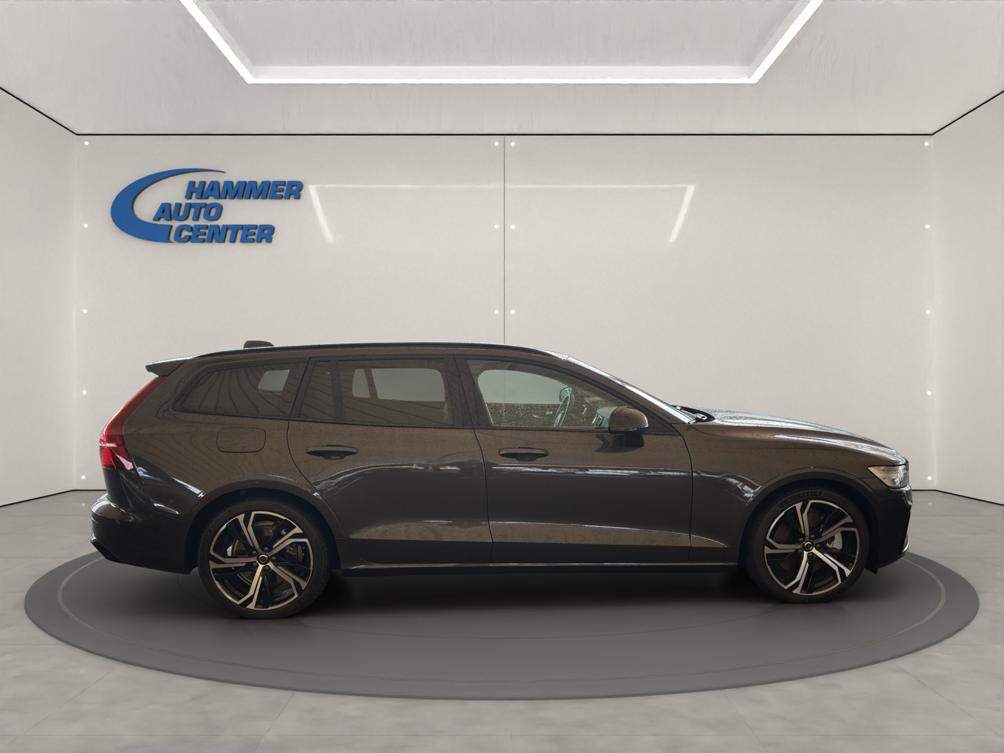 listing desktop thumbnail image 6