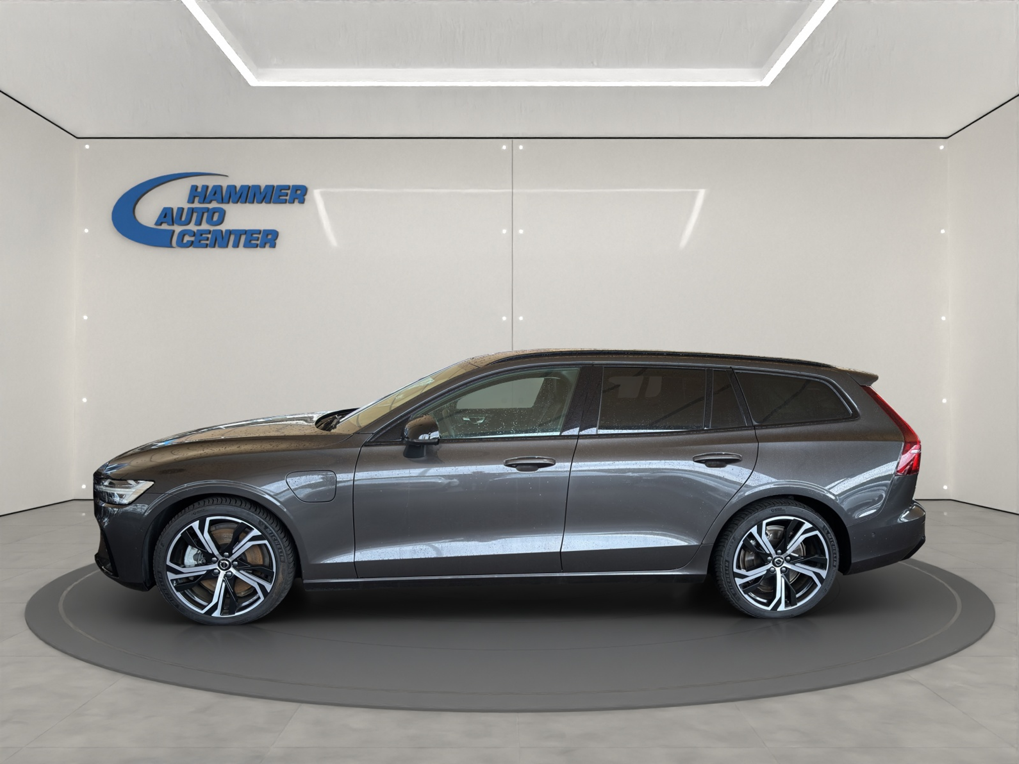 listing desktop thumbnail image 2