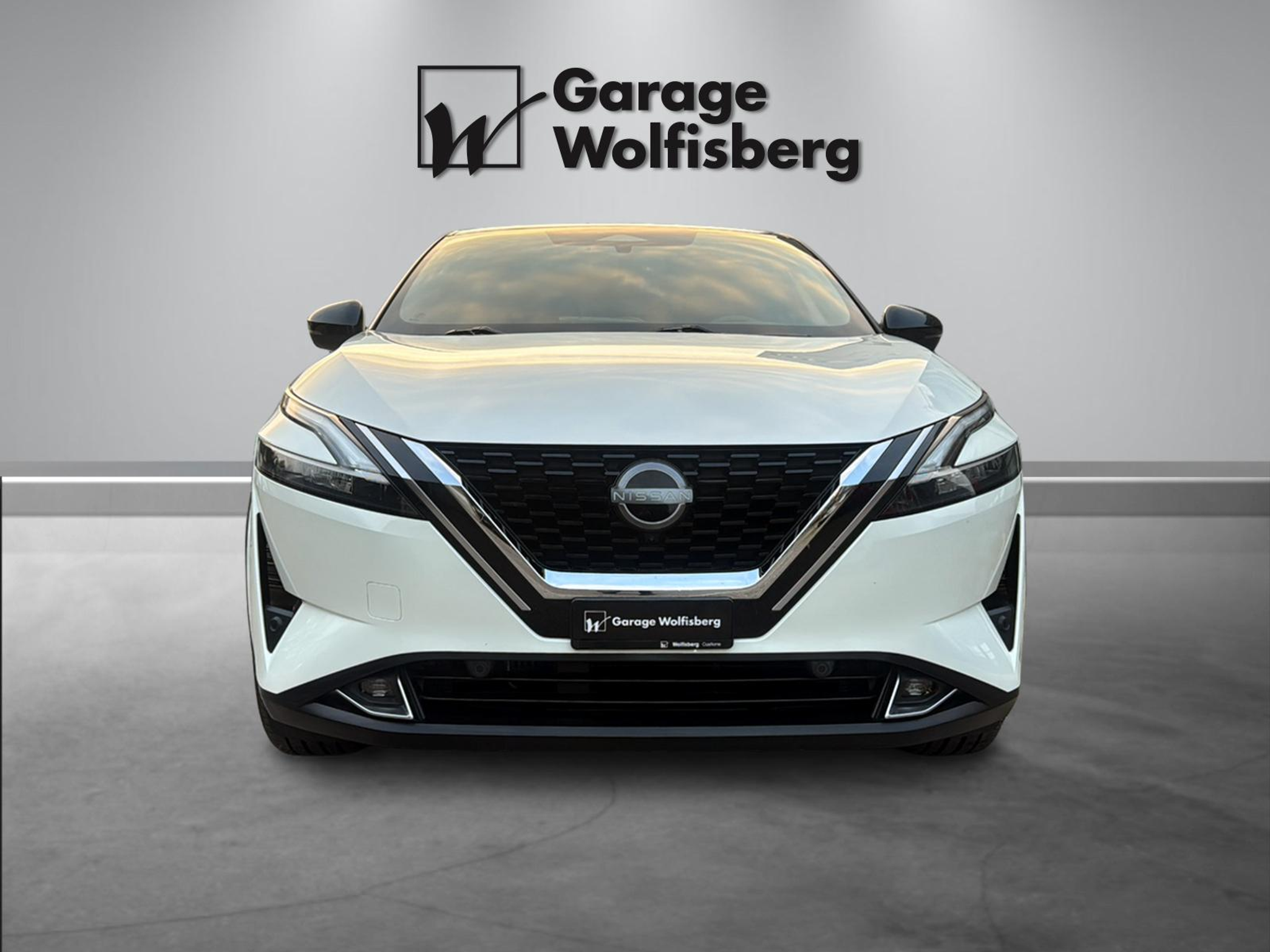 listing desktop thumbnail image 1