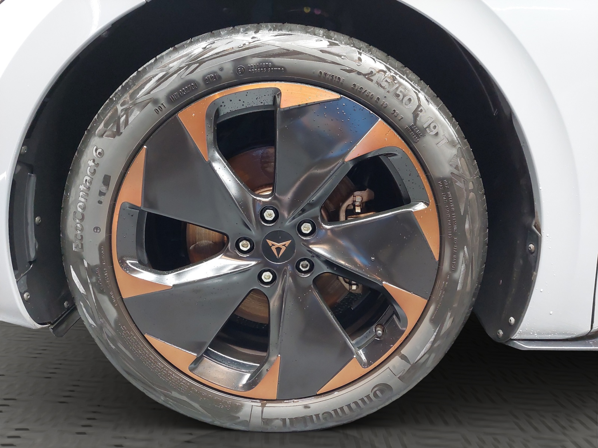 listing desktop thumbnail image 11