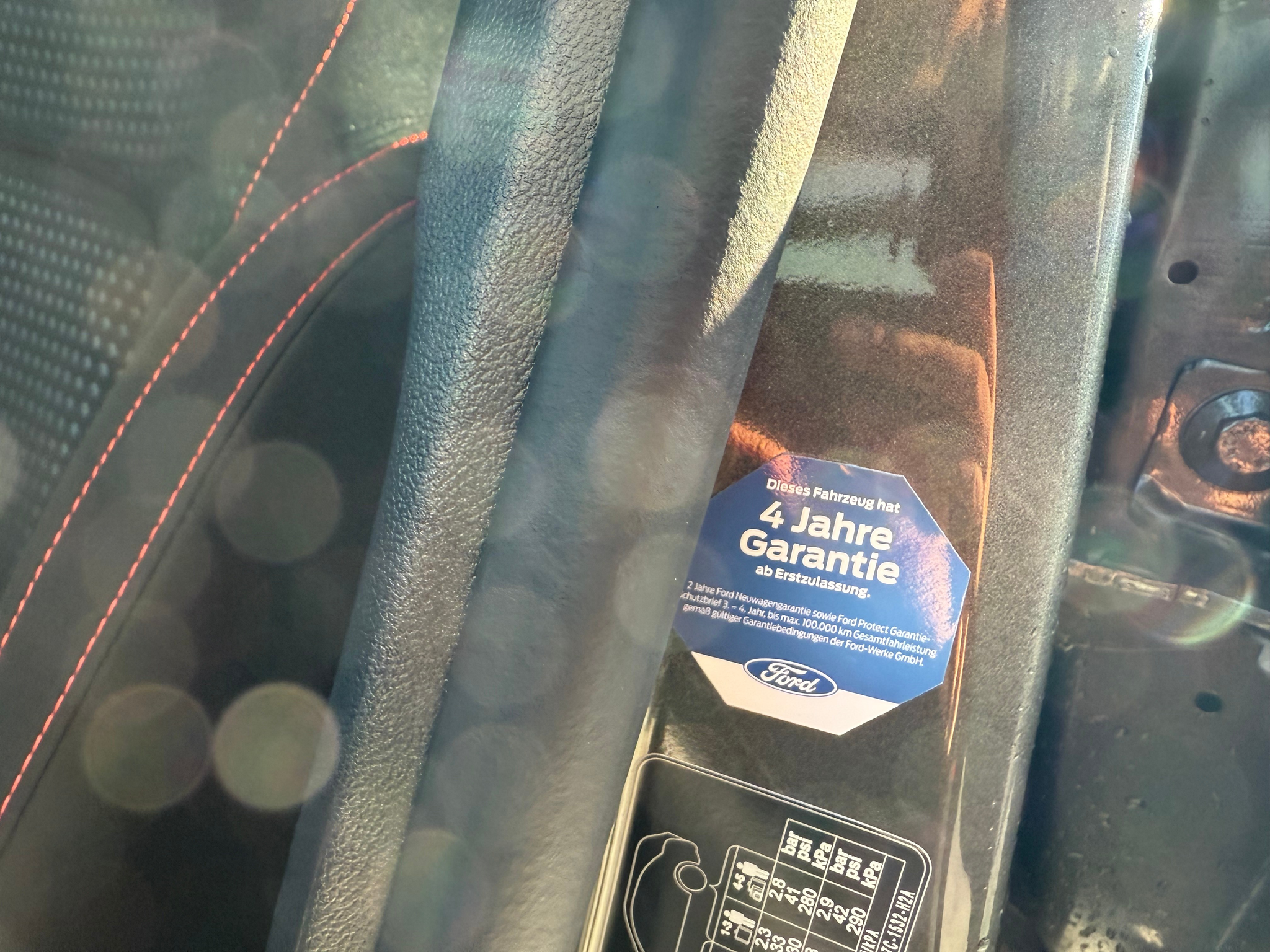 listing desktop thumbnail image 6