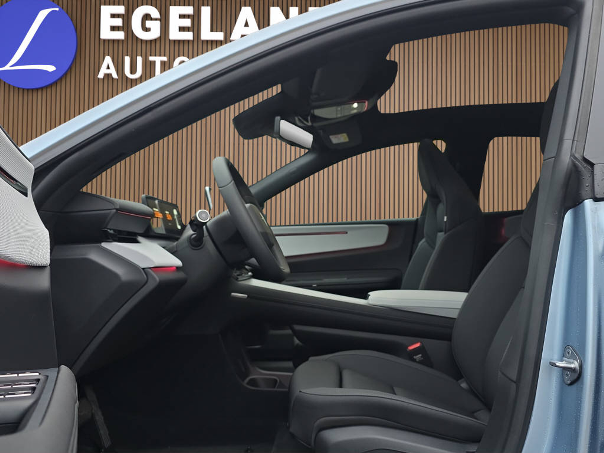 listing desktop thumbnail image 19