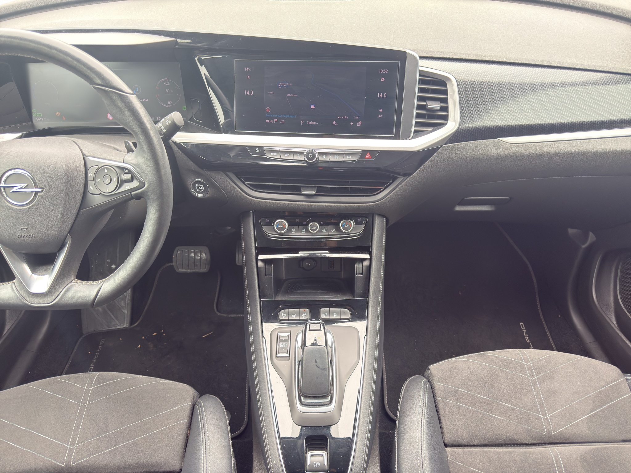 listing desktop thumbnail image 15