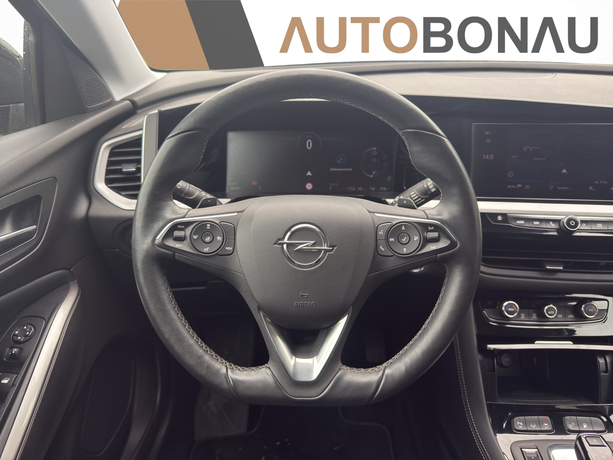 listing desktop thumbnail image 13