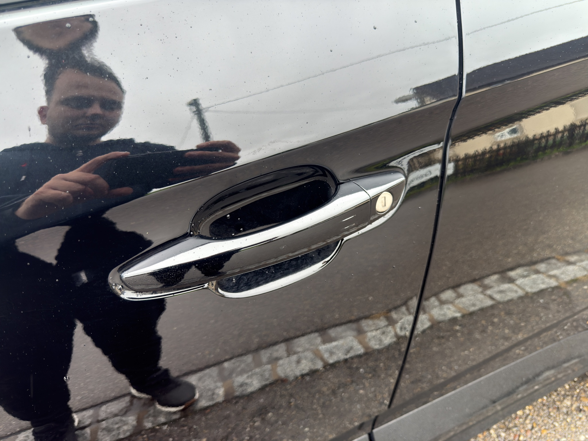 listing desktop thumbnail image 20