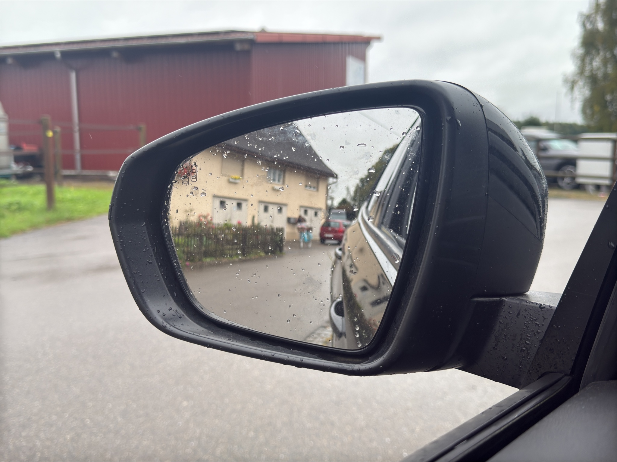 listing desktop thumbnail image 22