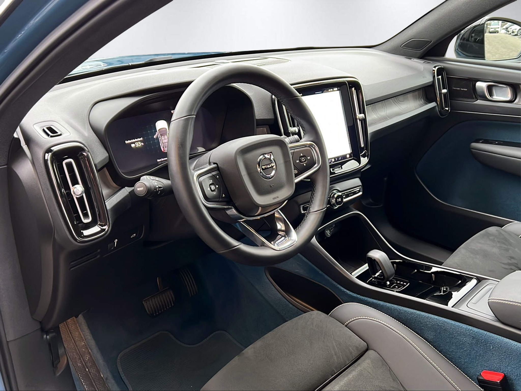 listing desktop thumbnail image 13